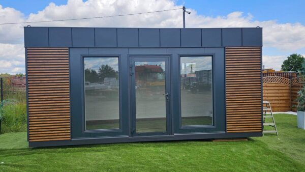 Luxury 20ft Shipping Container Home